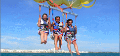 Parasailing in Vilamoura